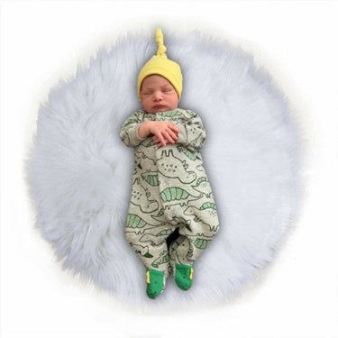 Knotted Baby Gown Set: Cotton Newborn Hat & 30"x40" Blanket