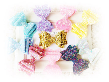 Glitter Bow Alligator Clip: Trendy Hair Accessory