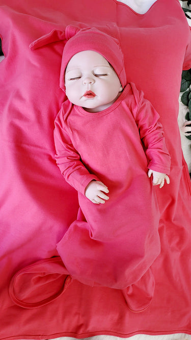 Knotted Baby Gown, Hat & Blanket Set: Heavy double fabric Soft Cotton spandex blend