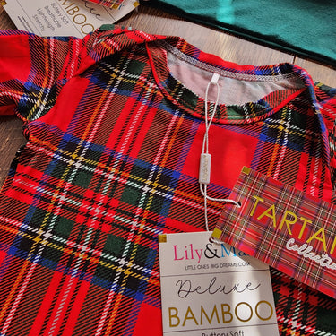 Christmas Tartan Plaid Bamboo Baby Knotted Gown: Unisex Holiday Outfit